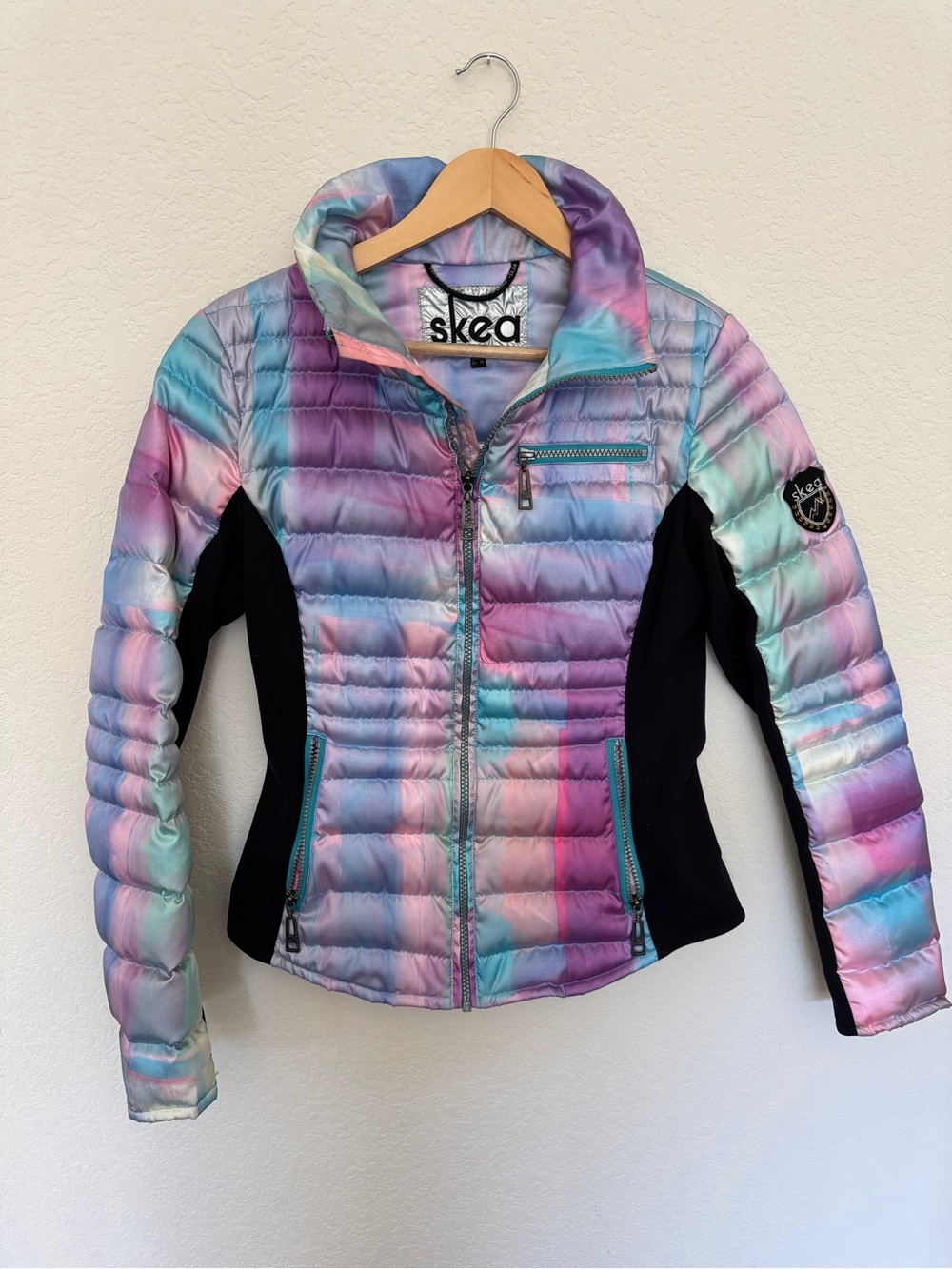Skea Women's Multicolor Puffer Ski Jacket